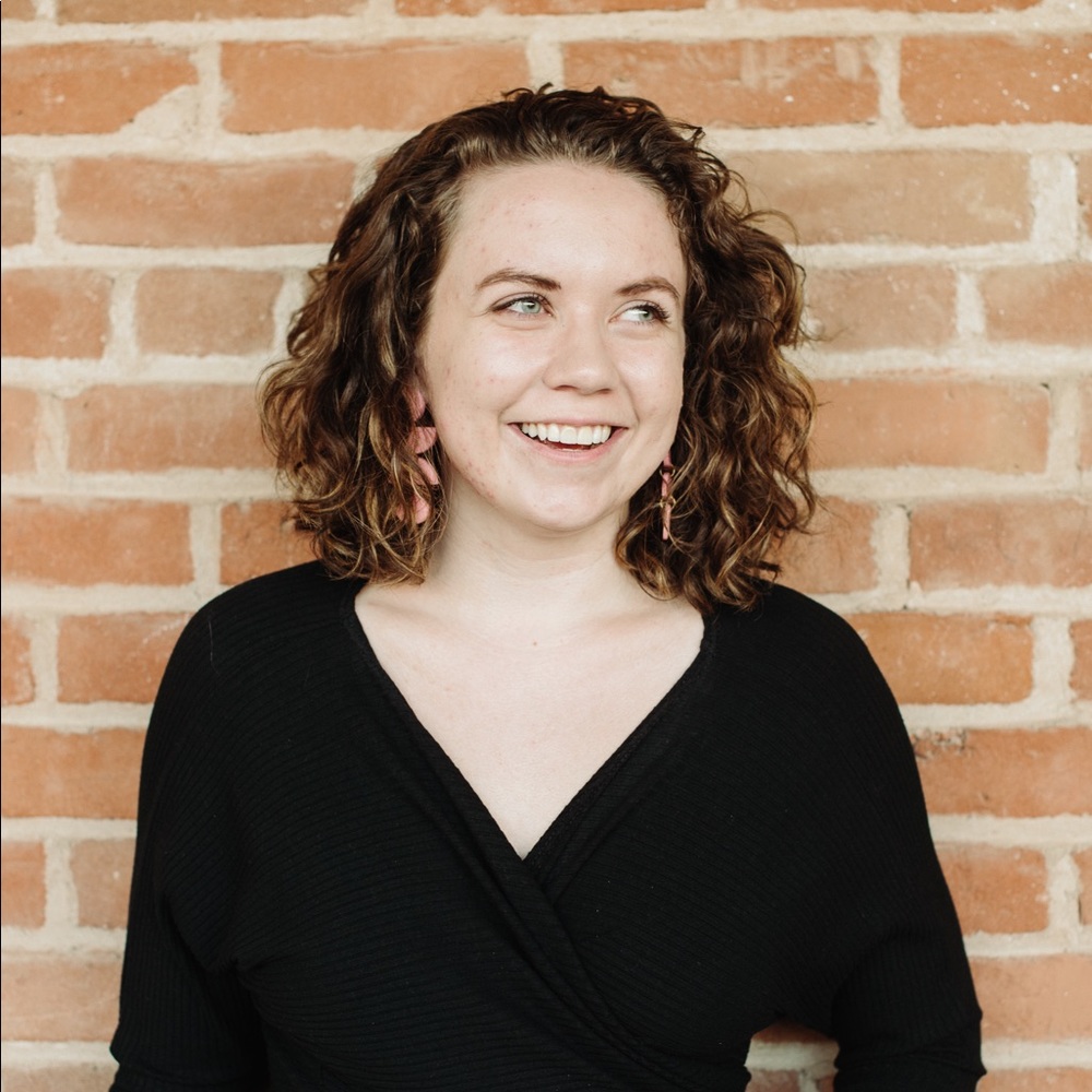 Meet your Posher, Hannah